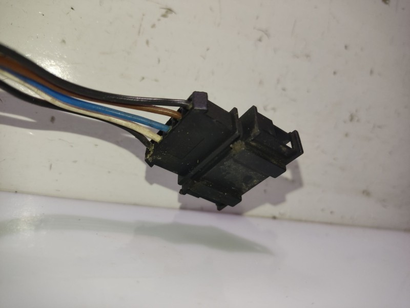 Recambio de retrovisor izquierdo para volkswagen golf iii (1h1) 1.9 tdi referencia OEM IAM 1H1857507A  