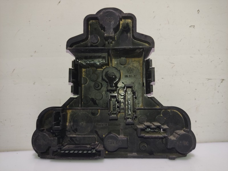 Recambio de portalamparas para volkswagen golf iii (1h1) 1.9 tdi referencia OEM IAM 1H6945257  