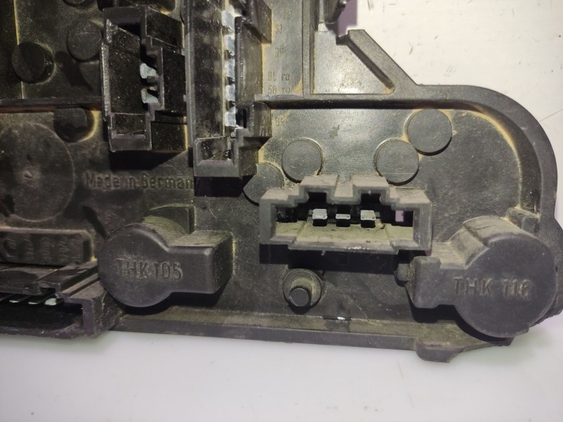 Recambio de portalamparas para volkswagen golf iii (1h1) 1.9 tdi referencia OEM IAM 1H6945257  