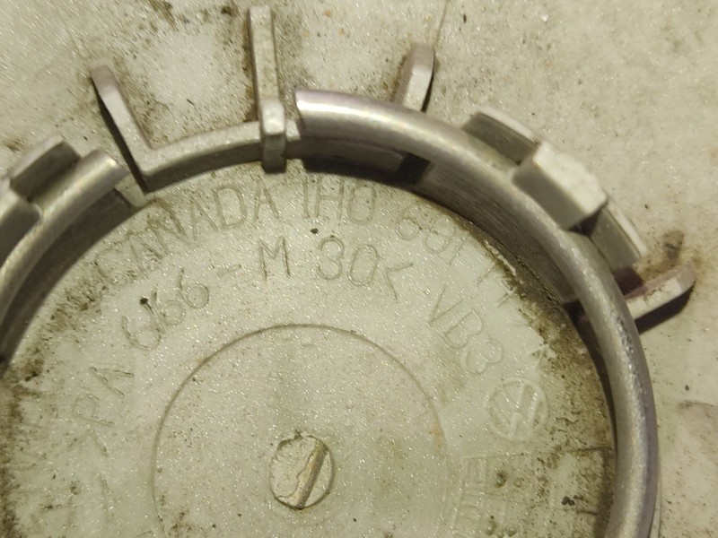 Recambio de tapacubos para volkswagen golf iii (1h1) 1.9 tdi referencia OEM IAM 1H0601149K  