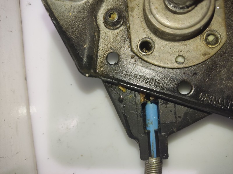 Recambio de elevalunas delantero izquierdo para volkswagen golf iii (1h1) 1.9 tdi referencia OEM IAM 1H0837401  