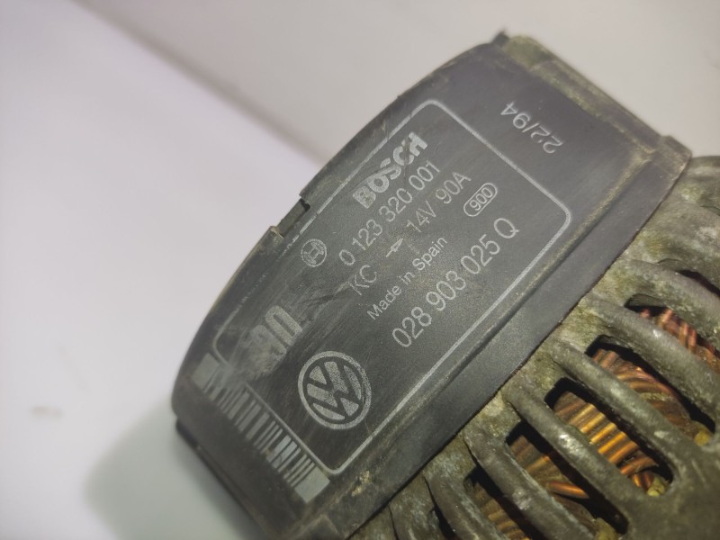 Recambio de alternador para volkswagen golf iii (1h1) 1.9 tdi referencia OEM IAM 028903025Q 0123320001 