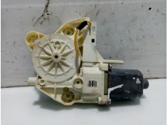 Recambio de motor elevalunas delantero izquierdo para ford focus berlina (cap) 1.6 tdci cat referencia OEM IAM   