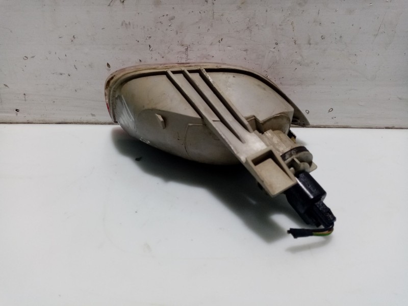 Recambio de piloto marcha atras para ford focus berlina (cap) 1.6 tdci cat referencia OEM IAM 1419081  