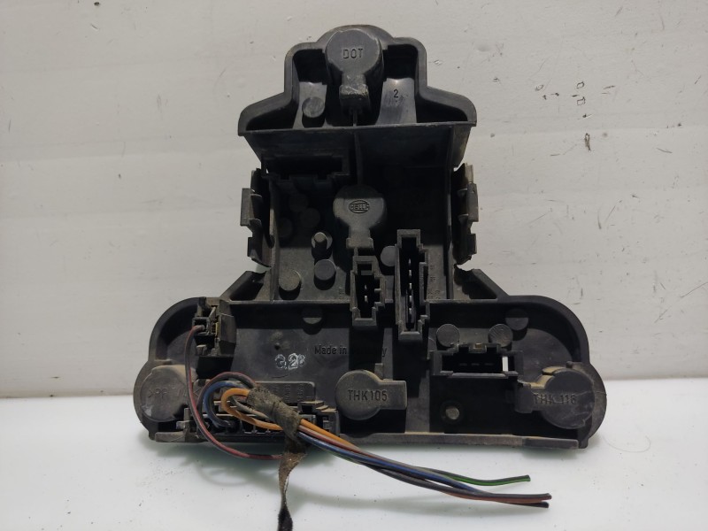 Recambio de portalamparas para volkswagen golf iii berlina (1h1) s referencia OEM IAM 1H6945257   Recambio de portalamparas para volkswagen golf iii berlina (1h1) s referencia OEM IAM 1H6945257