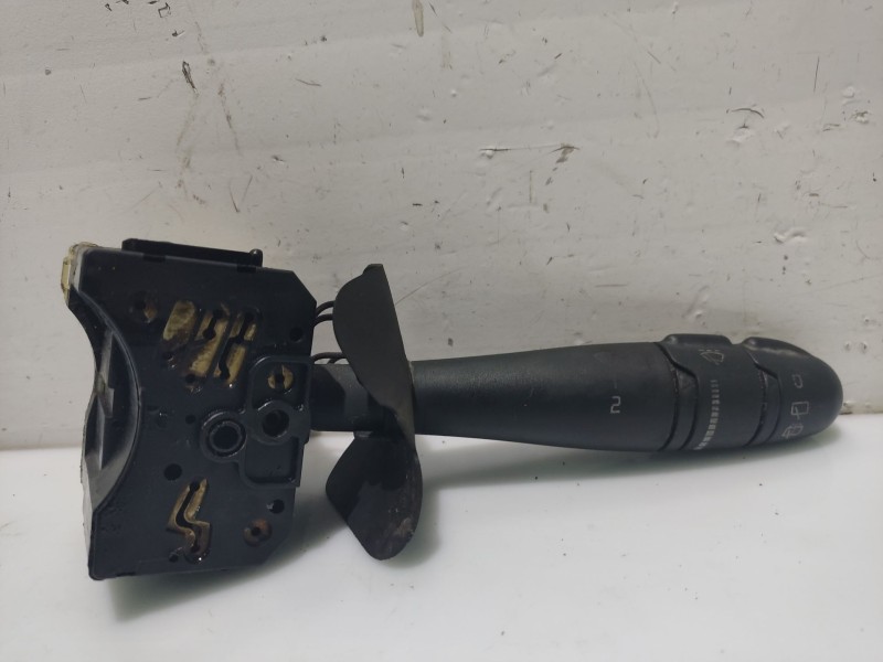 Recambio de mando limpia para renault megane scenic rxe 1.9d referencia OEM IAM 36794B 7700428197 