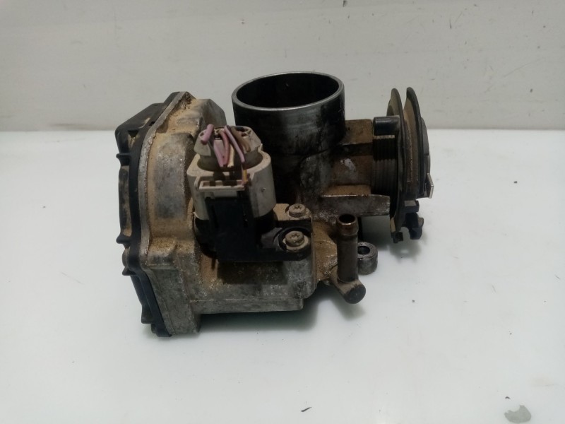 Recambio de caja mariposa para volkswagen golf iv (1j1) 1.9 tdi referencia OEM IAM 038128063C  