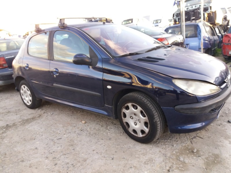 peugeot 206 berlina 1.4 hdi   |   0.98 - ... | 1998 | 68 cv / 50 kw del año 1998