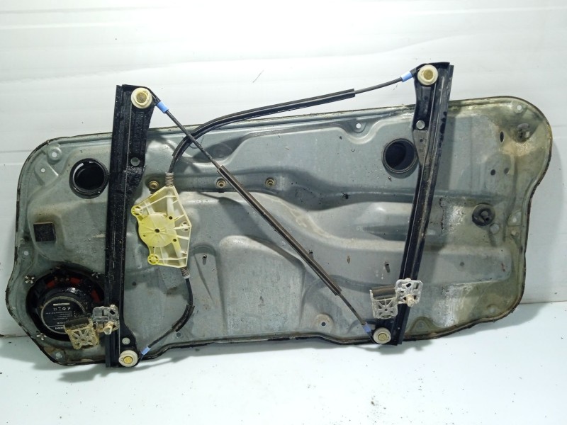 Recambio de elevalunas delantero izquierdo para volkswagen golf iv (1j1) 1.9 tdi referencia OEM IAM 1J4837729AP  