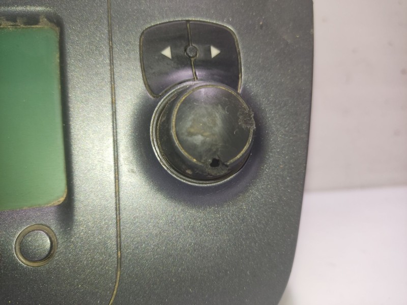 Recambio de sistema audio / radio cd para seat toledo (5p2) 2.0 tdi referencia OEM IAM 5P1035186B  