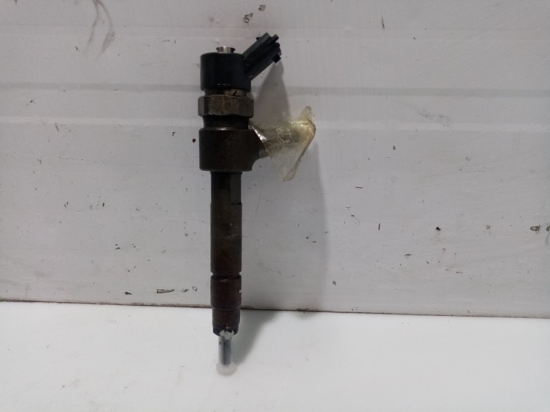 Recambio de inyector para fiat stilo (192) 1.9 jtd cat referencia OEM IAM 0445110119 1114146338830 