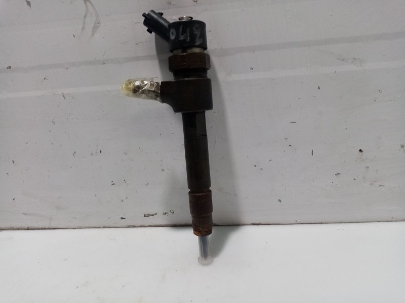 Recambio de inyector para fiat stilo (192) 1.9 jtd cat referencia OEM IAM 0445110119 1114147038830 