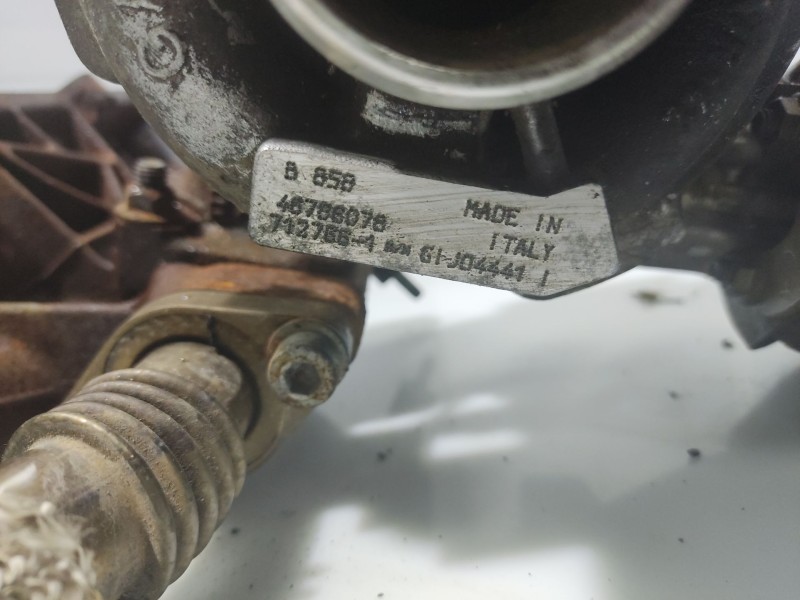 Recambio de turbocompresor para fiat stilo (192) 1.9 jtd cat referencia OEM IAM 46786078  