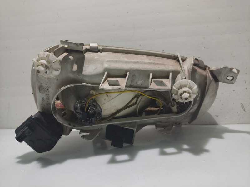 Recambio de faro izquierdo para volkswagen golf iii berlina (1h1) referencia OEM IAM 1H6941017AF 1H6941017AH 1H6941017AG