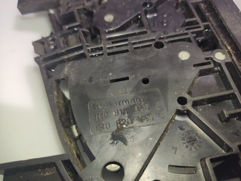 Recambio de mando calefaccion / aire acondicionado para volkswagen golf iii berlina (1h1) referencia OEM IAM 1H0819045C 1H082004