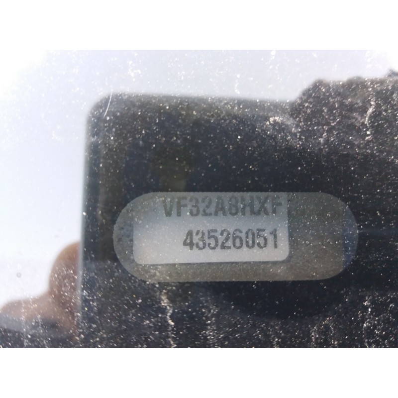 peugeot 206 berlina 1.4 hdi   |   0.98 - ... | 1998 | 68 cv / 50 kw del año 1998