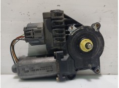 Recambio de motor elevalunas delantero derecho para ford mondeo iii (b5y) 2.0 16v di / tddi / tdci referencia OEM IAM 0130821771