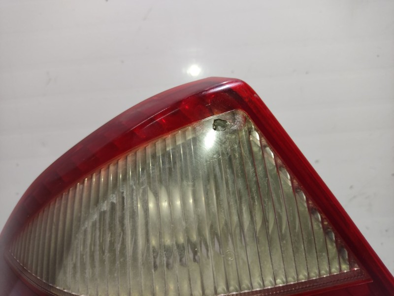 Recambio de piloto trasero izquierdo para ford mondeo berlina referencia OEM IAM 1S7113405A  