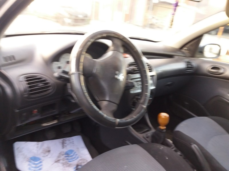 peugeot 206 berlina 1.4 hdi   |   0.98 - ... | 1998 | 68 cv / 50 kw del año 1998