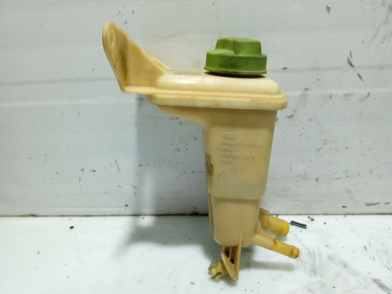 Recambio de deposito freno para audi a6 avant (4b5) 2.5 tdi quattro referencia OEM IAM 8D0422373C  