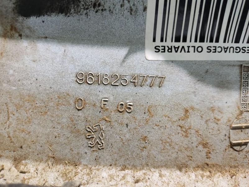 Recambio de rejilla delantera para peugeot partner (s1) 1.9 diesel referencia OEM IAM 9618254777  