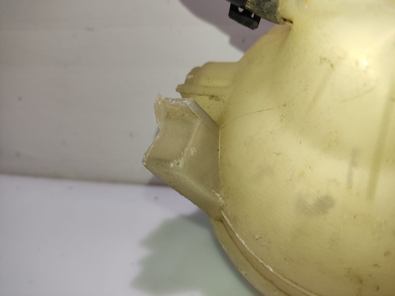 Recambio de deposito expansion para citroën c4 berlina cool referencia OEM IAM   