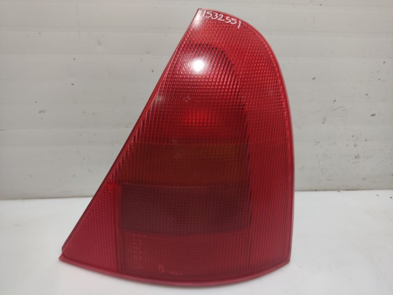 Recambio de piloto trasero derecho para renault clio ii fase i fase i referencia OEM IAM 7700410518   Recambio de piloto trasero derecho para renault clio ii fase i fase i referencia OEM IAM 7700410518