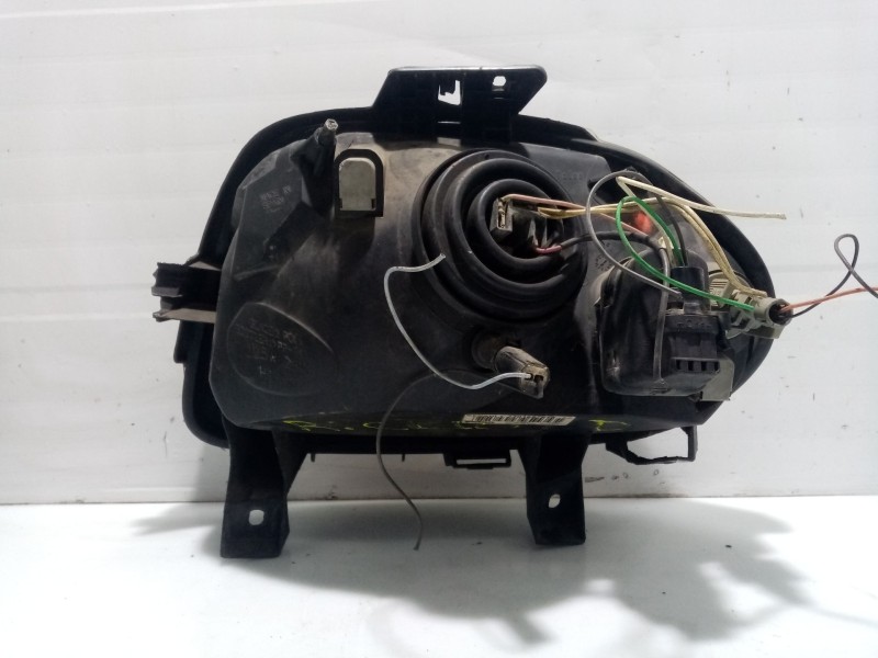 Recambio de faro derecho para renault clio ii fase i fase i referencia OEM IAM 7701045169  