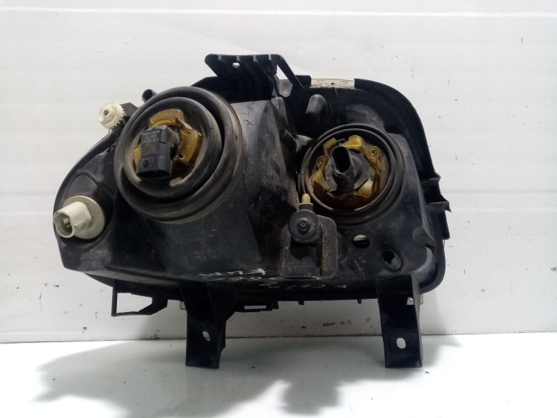 Recambio de faro izquierdo para renault clio ii fase i fase i referencia OEM IAM 260603338R  