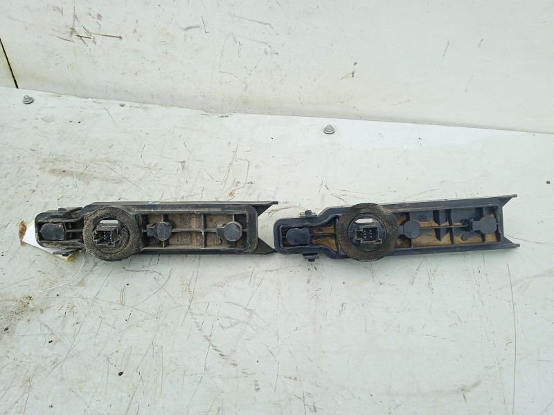 Recambio de portalamparas para ford focus turnier (cb4) trend referencia OEM IAM xs4x18n003ec  