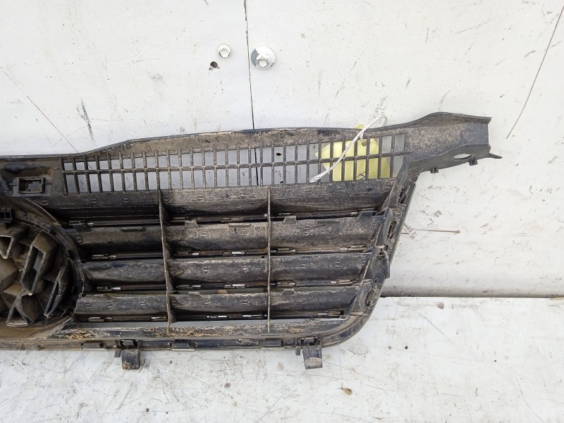 Recambio de rejilla delantera para volkswagen passat variant (3b6) highline referencia OEM IAM   