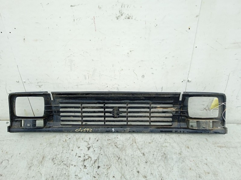 Recambio de rejilla delantera para renault express referencia OEM IAM   