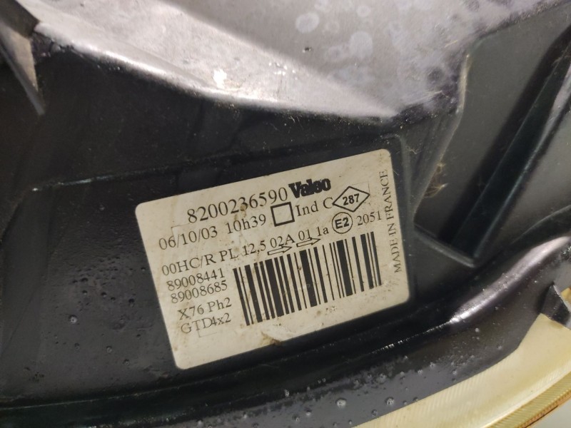 Recambio de faro izquierdo para renault kangoo 4x4 referencia OEM IAM 8200236590   Recambio de faro izquierdo para renault kangoo 4x4 referencia OEM IAM 8200236590