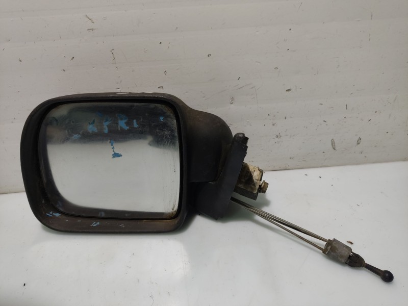 Recambio de retrovisor izquierdo para renault rapid/express (f40) 1.9 diesel referencia OEM IAM 7700400127  