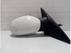 Recambio de retrovisor derecho para renault clio ii fase i (b/cbo) 1.9 dti alize referencia OEM IAM 7700415326   2