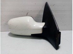 Recambio de retrovisor derecho para renault megane ii classic berlina confort dynamique referencia OEM IAM 7701068375  820024678 2
