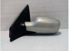 Recambio de retrovisor izquierdo para renault megane ii classic berlina 1.9 dci diesel referencia OEM IAM 7701068385  8200217947 2