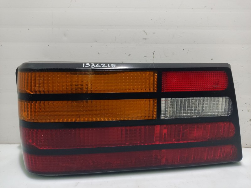 Recambio de piloto trasero izquierdo para ford orion referencia OEM IAM 6138969   Recambio de piloto trasero izquierdo para ford orion referencia OEM IAM 6138969