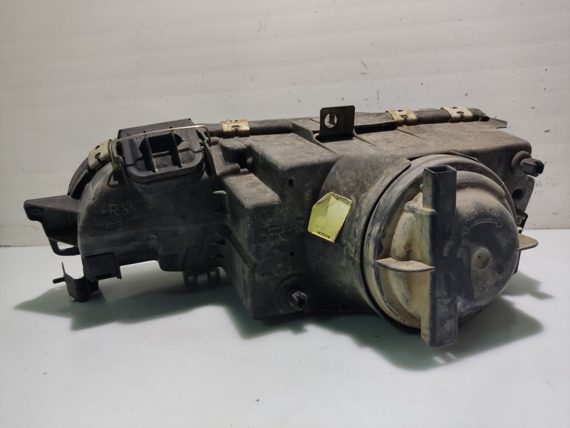 Recambio de faro derecho para ford sierra berlina referencia OEM IAM 87BG13N010BA  