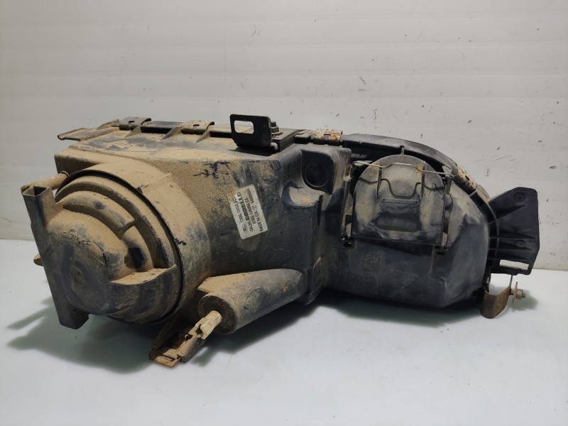 Recambio de faro izquierdo para ford sierra berlina referencia OEM IAM   
