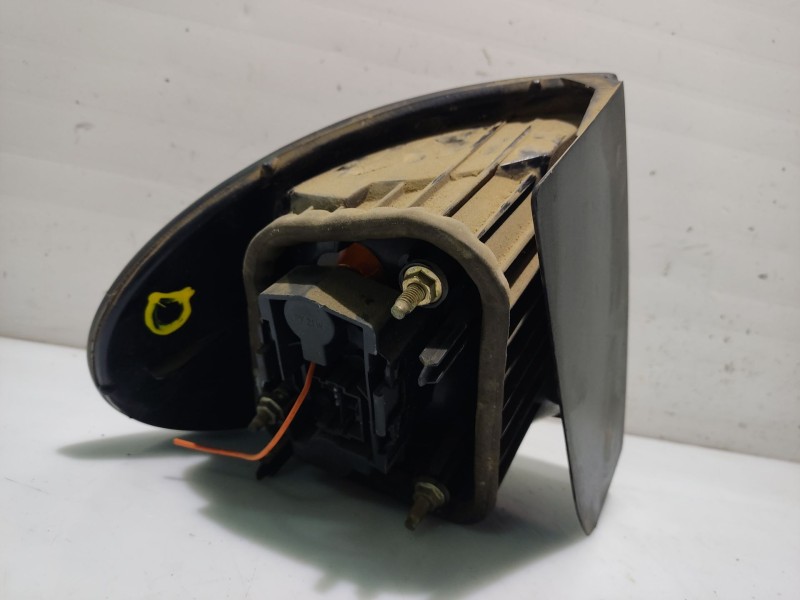 Recambio de piloto trasero derecho para renault megane i berlina hatchback (ba0) referencia OEM IAM 7701042629  