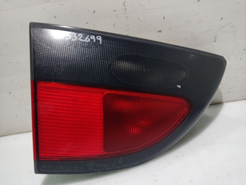 Recambio de piloto trasero izquierdo para renault megane i berlina hatchback (ba0) referencia OEM IAM 7701042632  