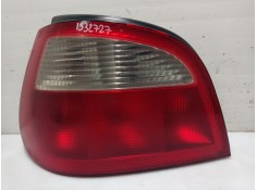 Recambio de piloto trasero izquierdo para renault megane i fase 2 berlina (ba0) referencia OEM IAM 7701040648  