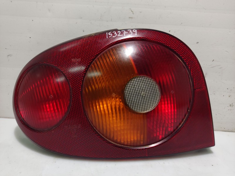 Recambio de piloto trasero izquierdo para renault megane i coupe fase 2 referencia OEM IAM 7701040608  