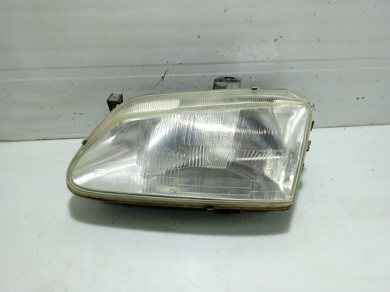 Recambio de faro izquierdo para renault megane i fase 2 berlina (ba0) referencia OEM IAM 203692B  