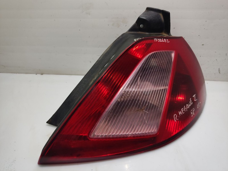 Recambio de piloto trasero derecho para renault megane ii berlina 5p referencia OEM IAM 89026004  