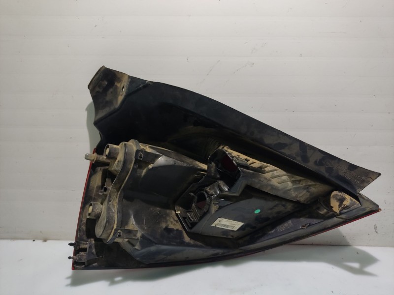 Recambio de piloto trasero derecho para renault megane ii berlina 5p referencia OEM IAM 89026004  