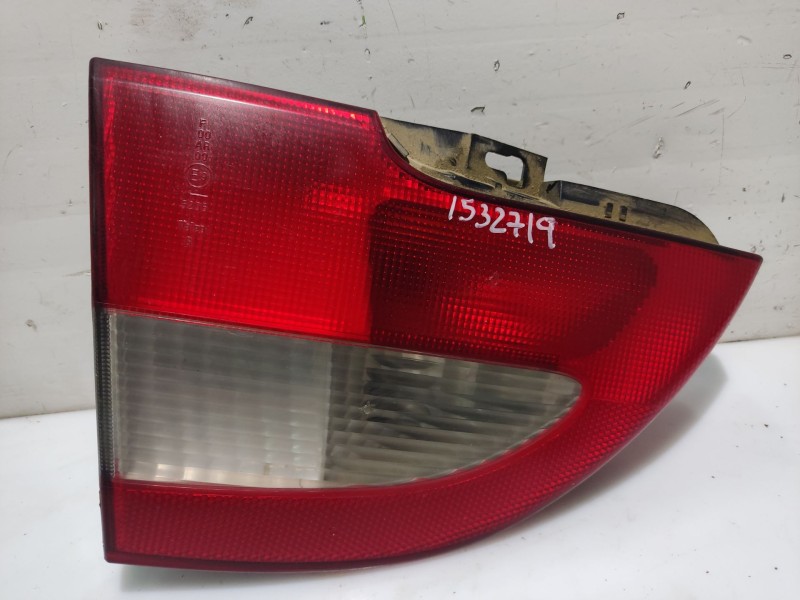 Recambio de piloto trasero izquierdo para renault megane i fase 2 classic referencia OEM IAM 7700428052  