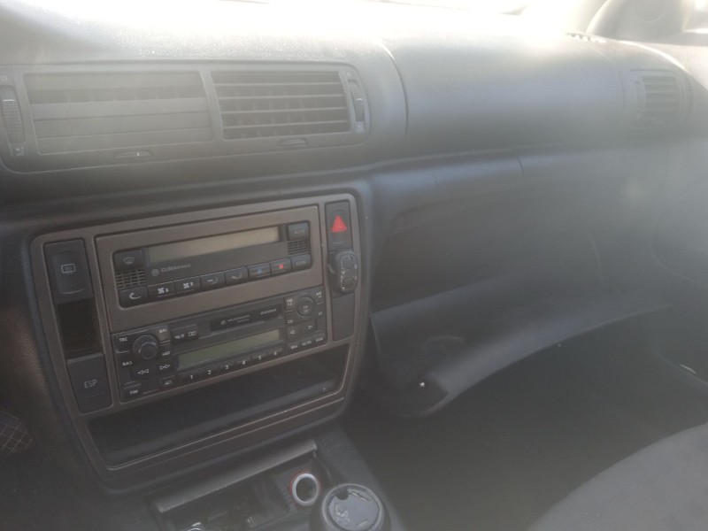 volkswagen passat b5.5 (3b3) del año 2002