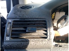 Recambio de rejilla aireadora para toyota corolla (_e12_) 2.0 d-4d (cde120_) referencia OEM IAM    2